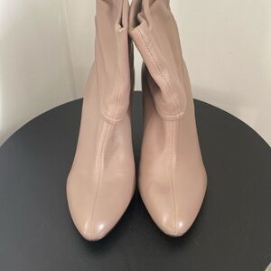 Arturo Chiang beige leather boots- size 10